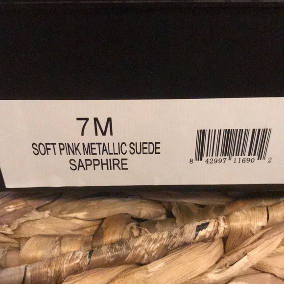 j slides soft pink metallic suedes - Picture 4 of 4